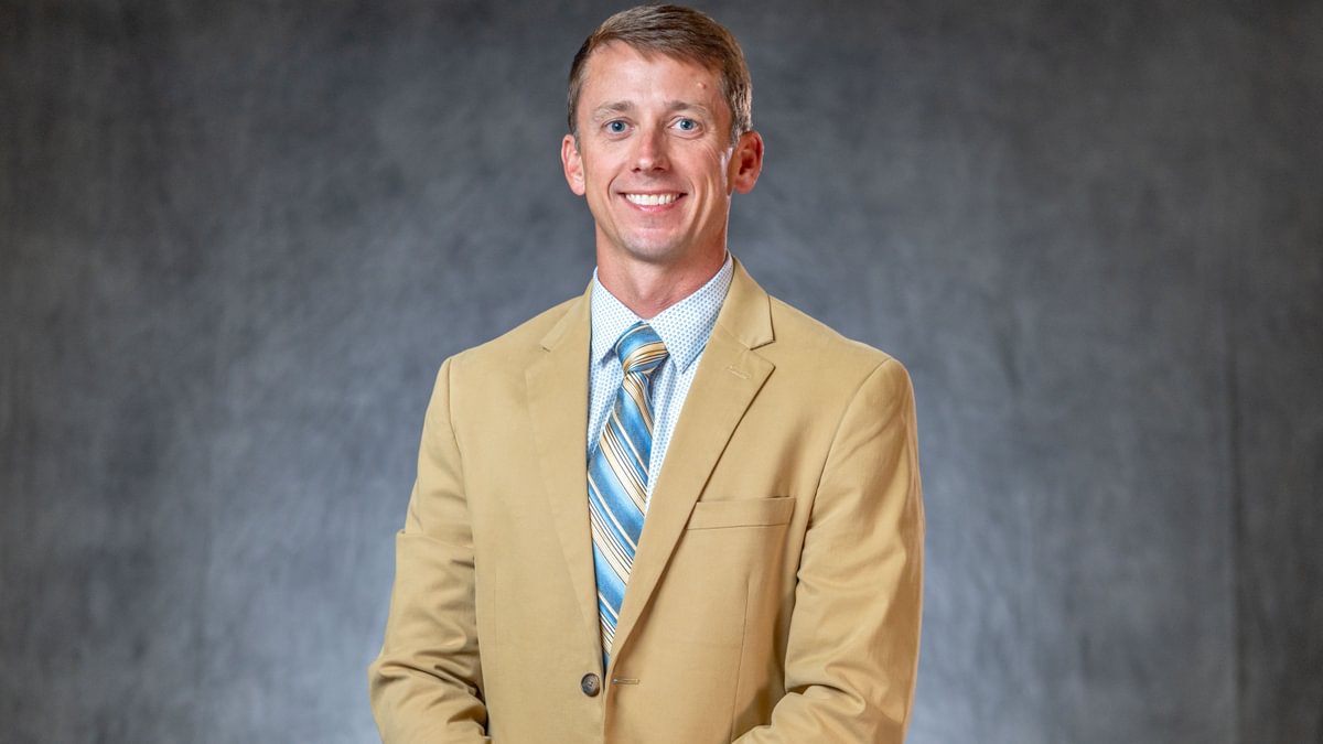 2025 AFM Head Shots Joel Feltman 1