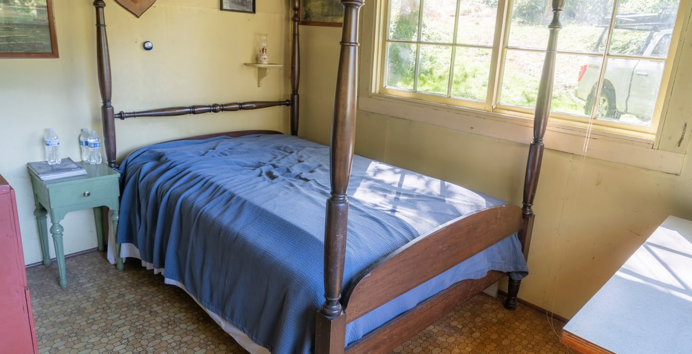 445 house interior 4