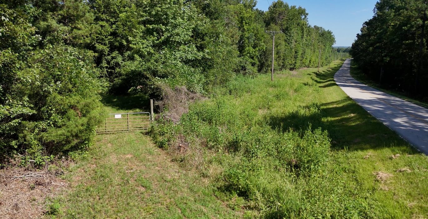 476 Enoree Creek Photo 19 HWY 56 gate