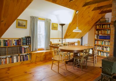 508 Family room