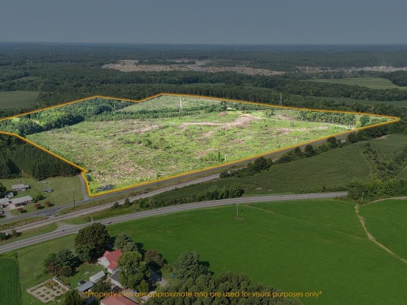 590 AFM Glenmore Road Photo 2