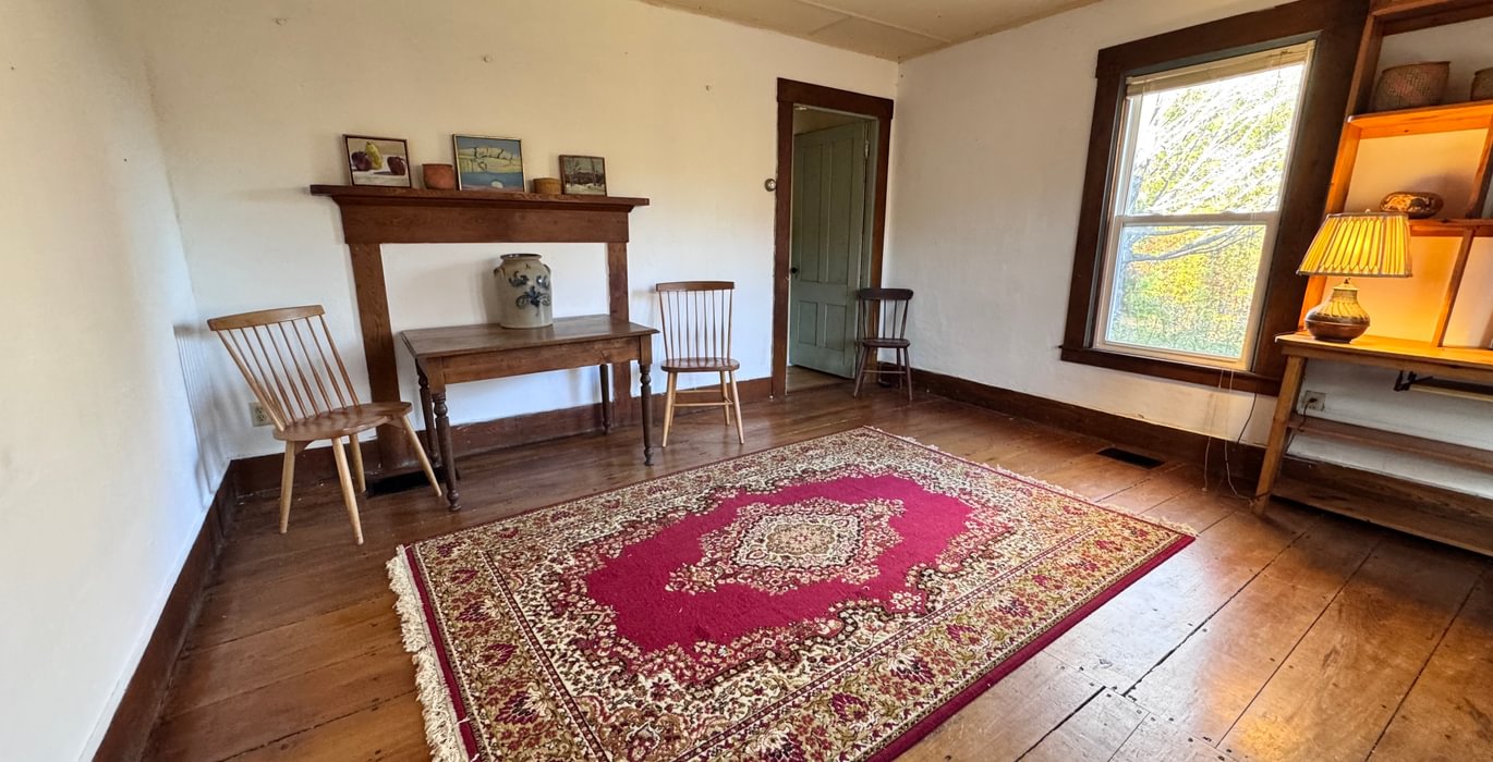 598 living room 2