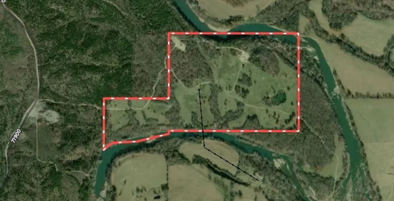 61 Glover River Bluffs tract map