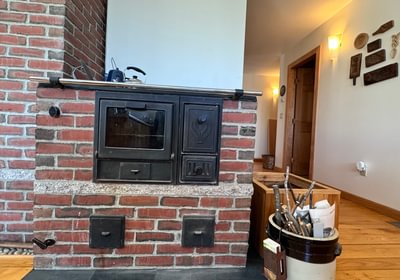 661 kitchen wood stove