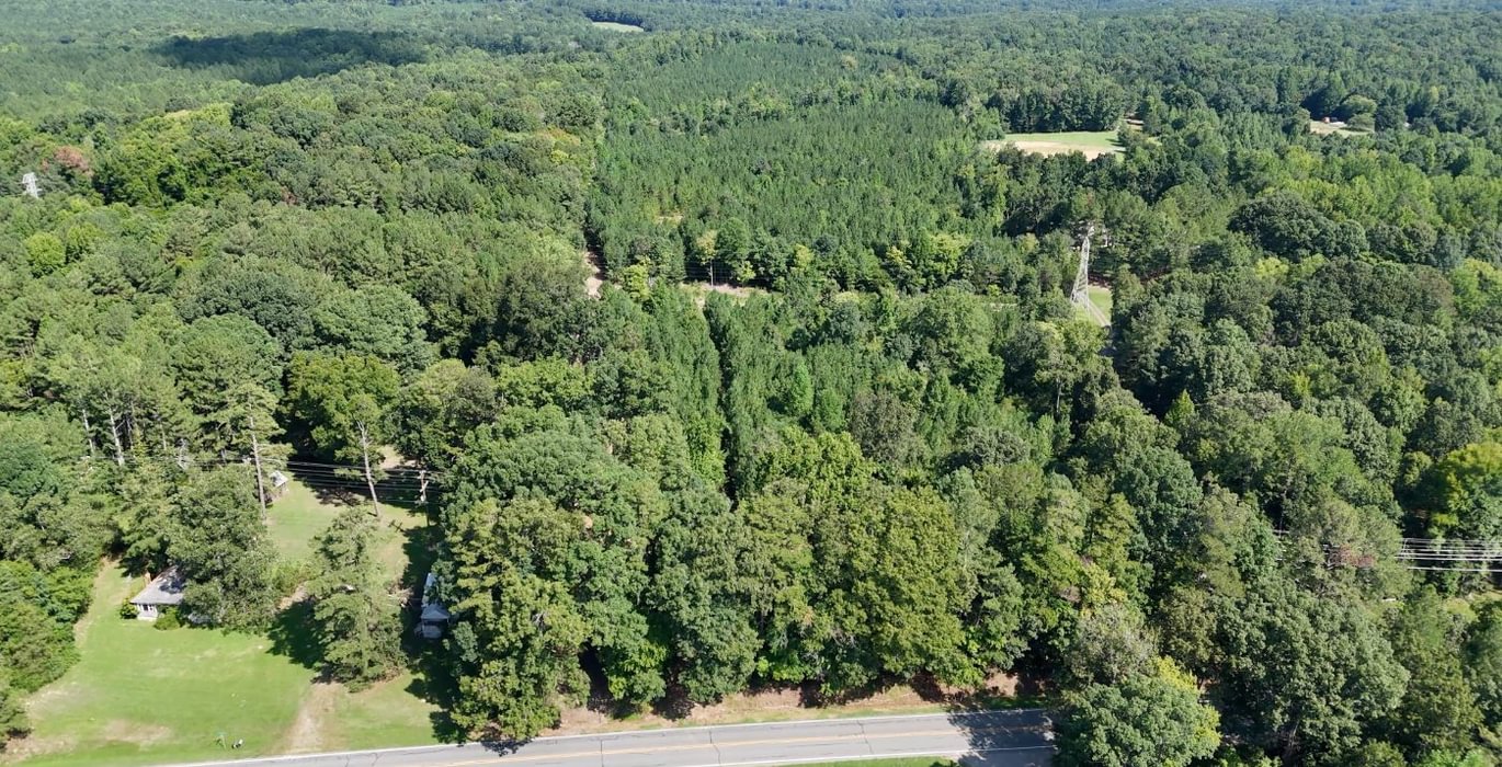 748 Simlin Creek Photo 2