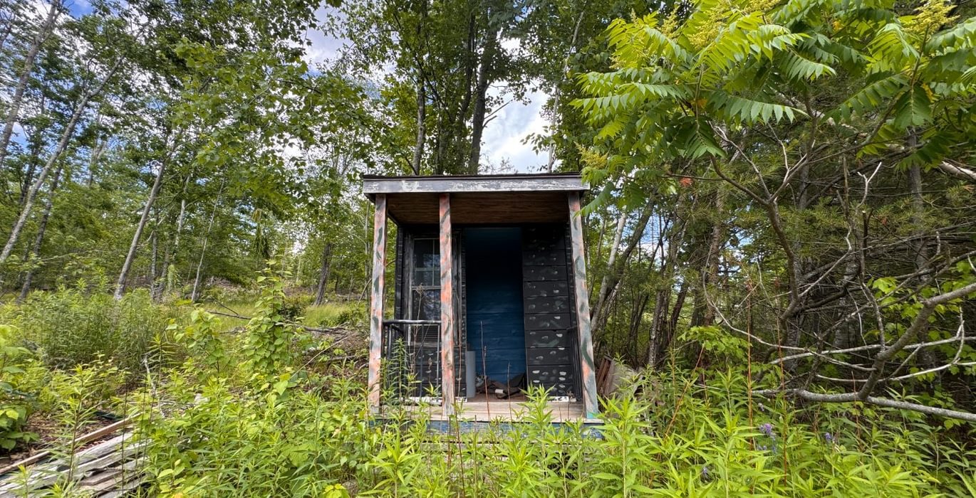 792 small outbuilding