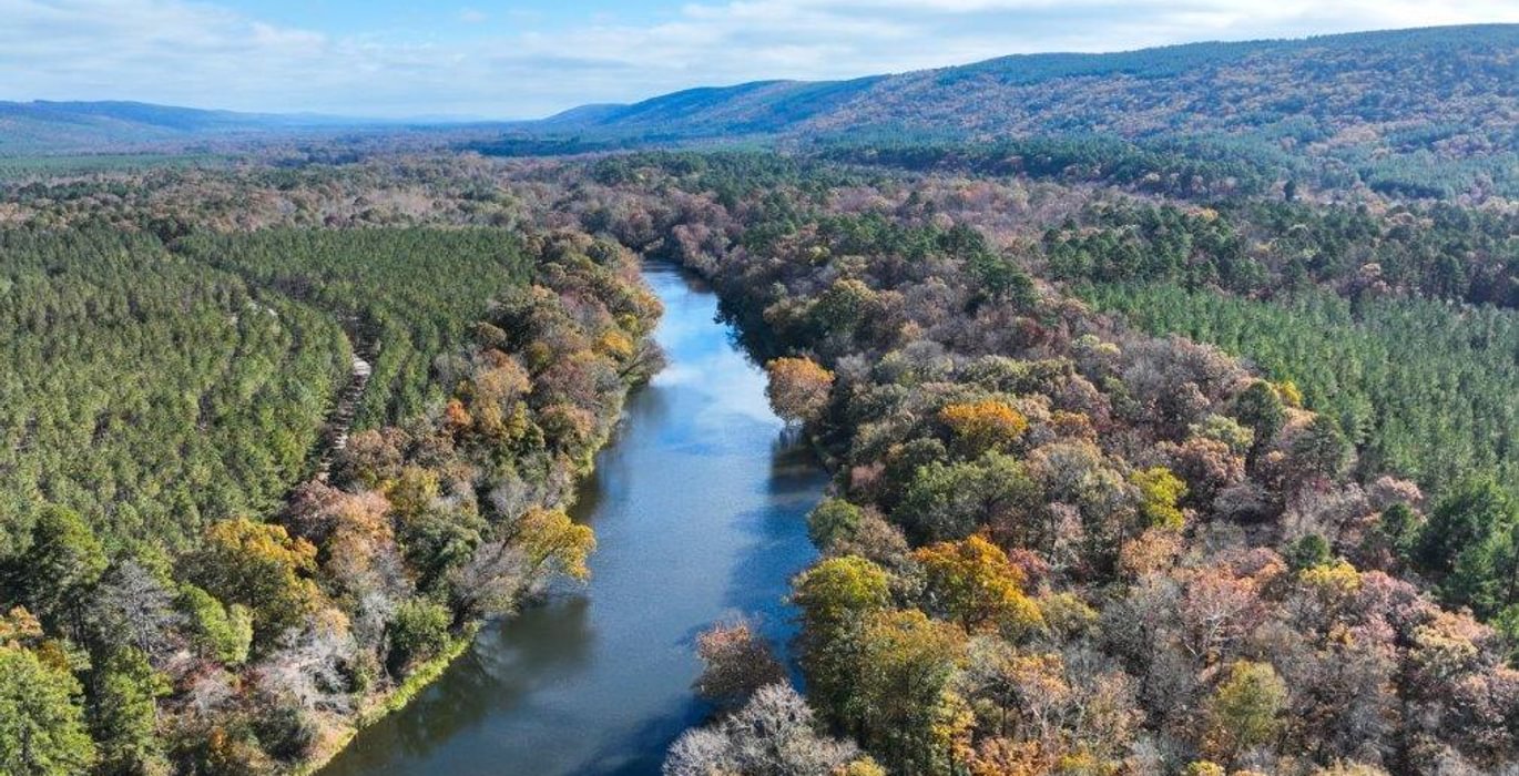 819 DJI 20251113103918 0004 V