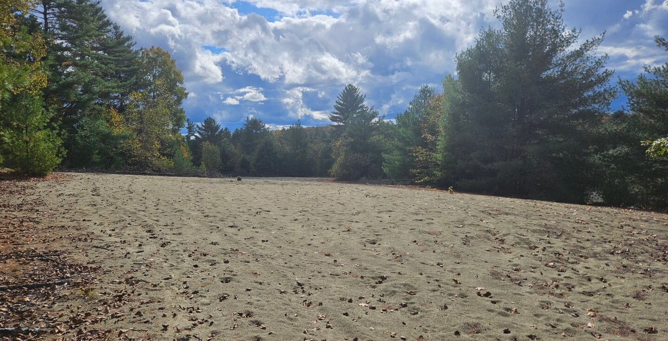 837 11 Lot with sand resource 6