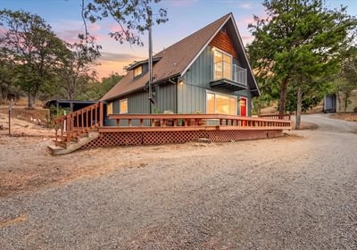 940 House