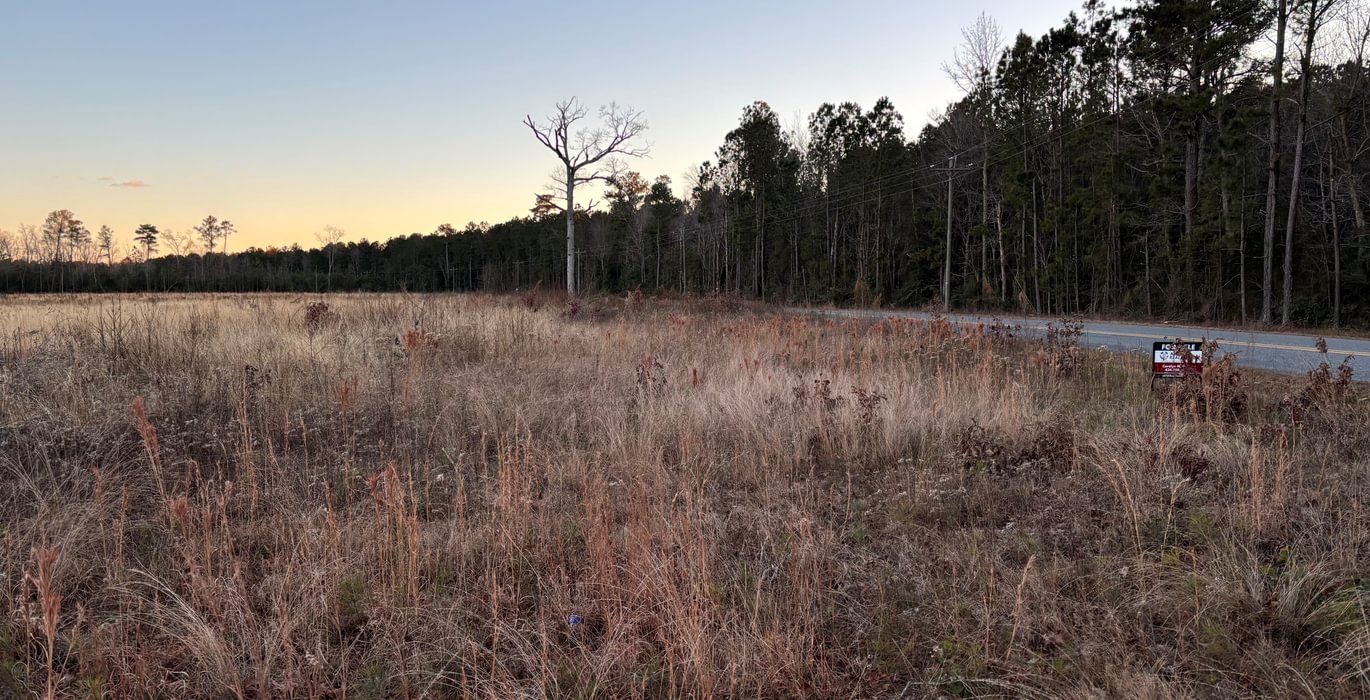 989 Crawford Corner Pic3