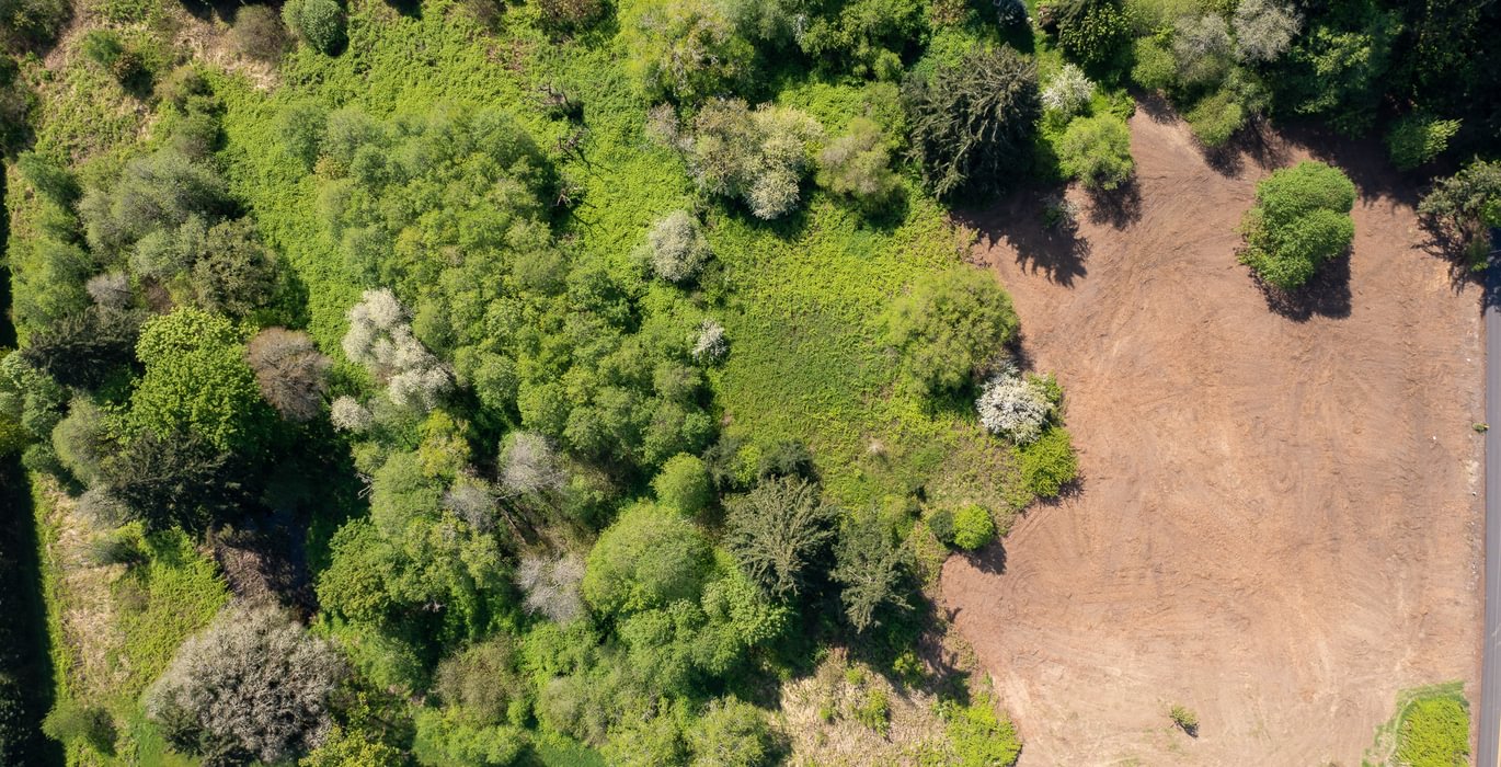 998 DJI 0044
