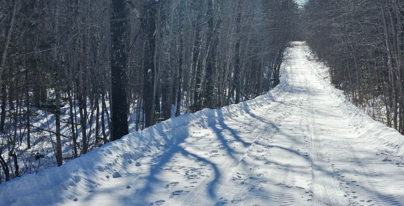 122 19 Emery Farm Rd looking west