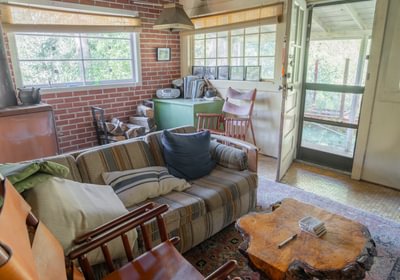 154 house interior 9