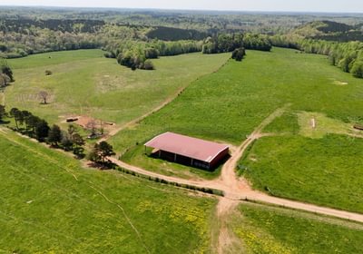 160 AFM Blue Q Ranch Photo 15