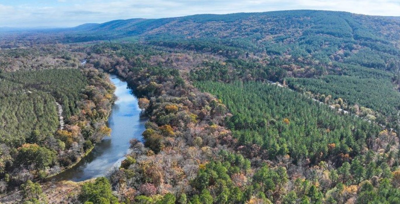 180 DJI 20251113103857 0003 V