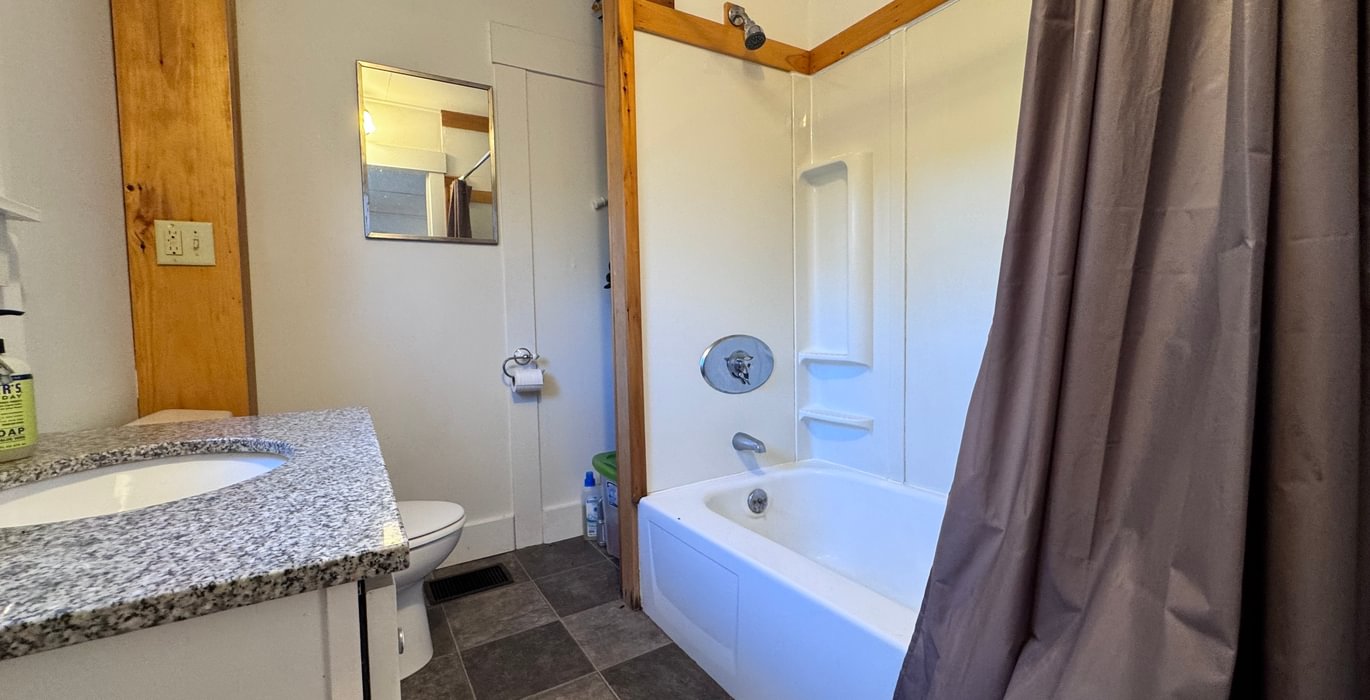 372 bathroom