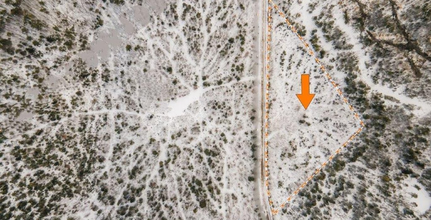 Aerial with outline of lot south view