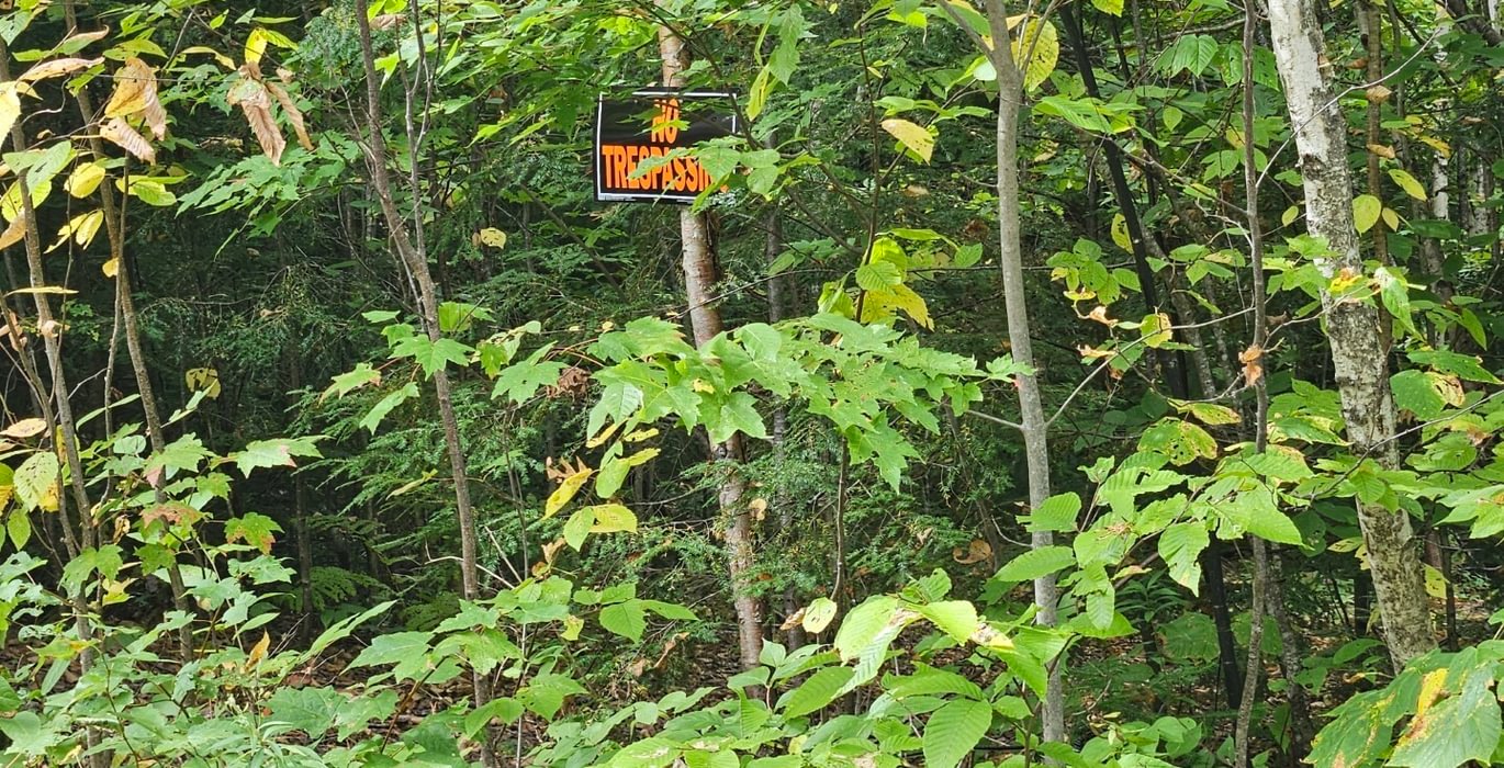 Deed ROW across abutting lot 3