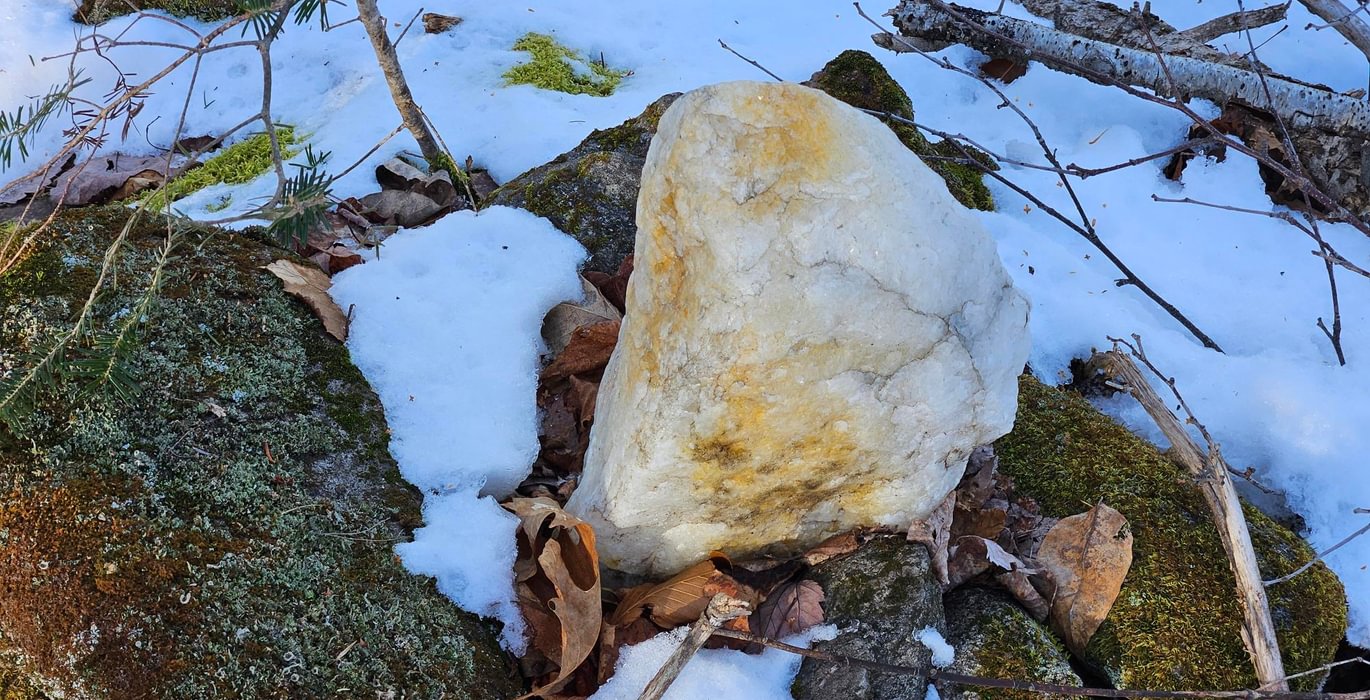 Property corner stone Quatrz