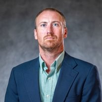 {{ user.getName() }}